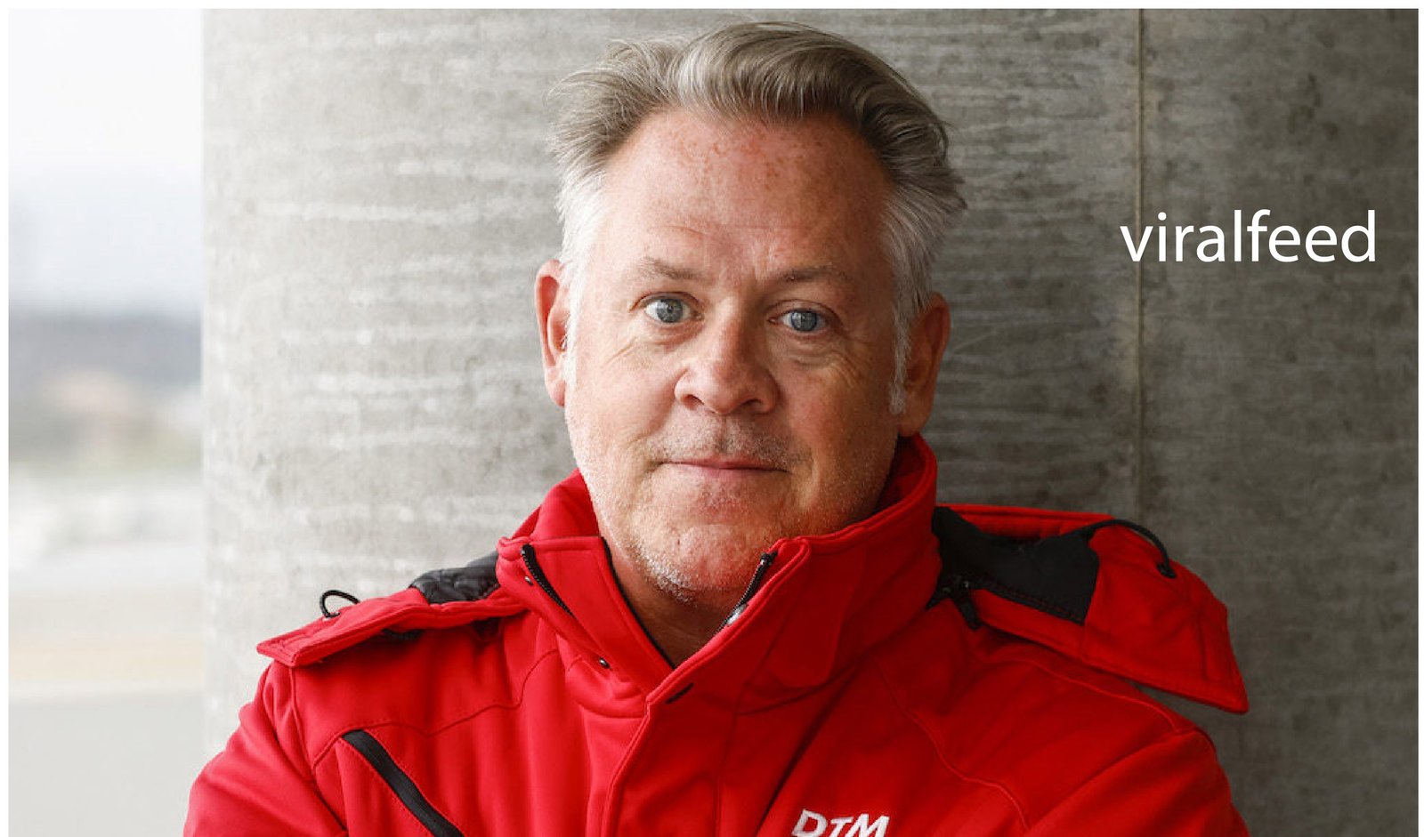 transition-into-commercial-leadership