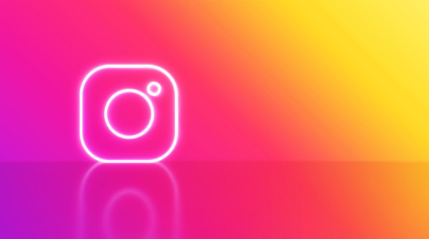 See Someone’s Instagram Messages Without Their Password? Facts vs. Fiction